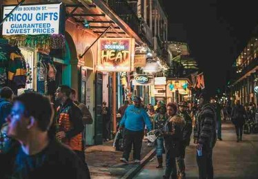 从商业角度拆解每日大赛国内实时战报前瞻